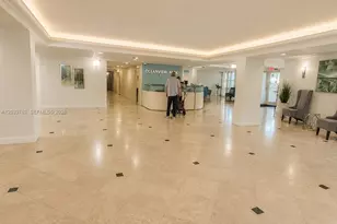 800 Parkview Dr, Hallandale Beach, FL 33009 - Photo 25