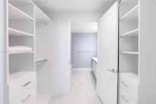 2000 Metropica Wy, Sunrise, FL 33323 - Photo 11