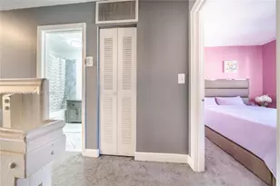 2040 NE 167 Th, North Miami Beach, FL 33162 - Photo 19