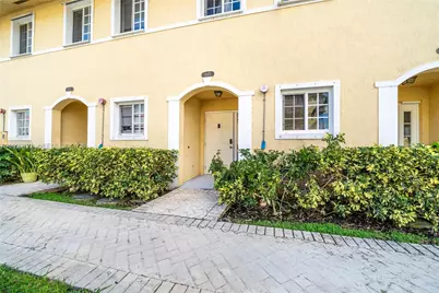 2040 NE 167 Th #3-128, North Miami Beach, FL 33162 - Photo 21