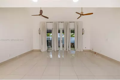 8411 SW 208th Ter, Cutler Bay, FL 33189 - Photo 11
