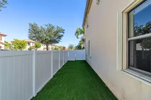 8894 W 34th Ave, Hialeah, FL 33018 - Photo 49