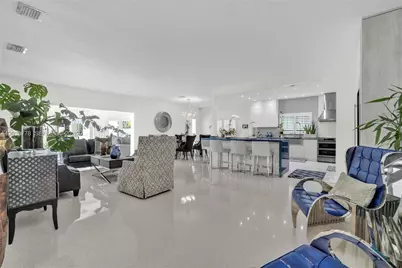 1100 NE 84th St, Miami, FL 33138 - Photo 37