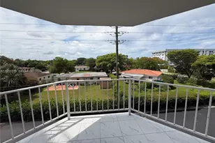 16740 NE 9th Ave, North Miami Beach, FL 33162 - Photo 1