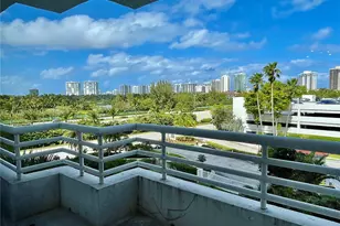 3300 NE 192nd St, Aventura, FL 33180 - Photo 19