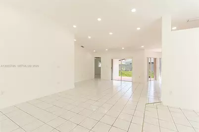 15881 SW 139th Ave, Miami, FL 33177 - Photo 11