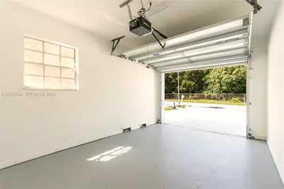 15881 SW 139th Ave, Miami, FL 33177 - Photo 17