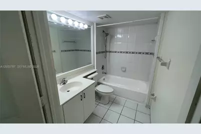2475 NW 16th St Rd #309, Miami, FL 33125 - Photo 11