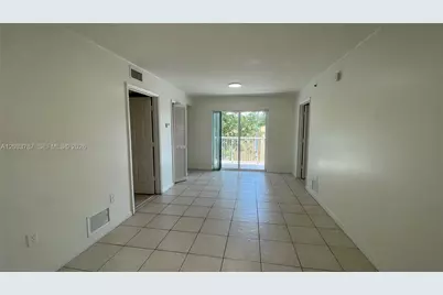 2475 NW 16th St Rd #309, Miami, FL 33125 - Photo 3