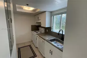 2475 NW 16th St Rd, Miami, FL 33125 - Photo 5
