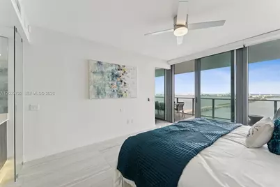 3131 NE 7th Ave #4204, Miami, FL 33137 - Photo 23