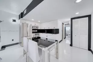 300 Oregon St, Hollywood, FL 33019 - Photo 17