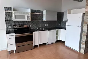 690 SW 1st Ct, Miami, FL 33130 - Photo 5