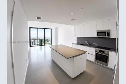 88 SW 7th St #2206, Miami, FL 33130 - Photo 7