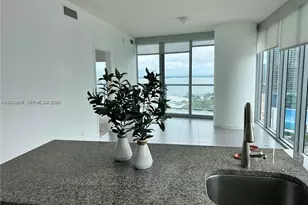 888 Biscayne Blvd, Miami, FL 33132 - Photo 7