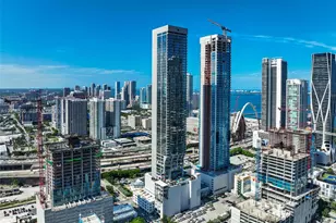 20 NE 11th St, Miami, FL 33132 - Photo 41