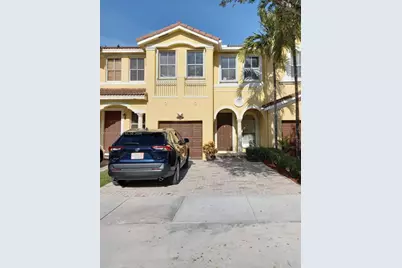 886 SW 149th Ct #886, Miami, FL 33194 - Photo 1