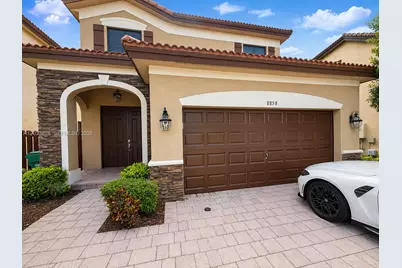 8858 NW 101st Pl, Doral, FL 33178 - Photo 3