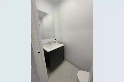10885 NW 89th Ter #206, Doral, FL 33178 - Photo 13
