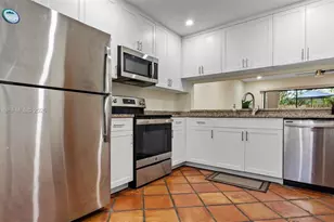 3014 NE 21st Terrace, Fort Lauderdale, FL 33306 - Photo 7