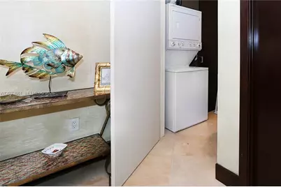 100 S Pointe Dr #601, Miami Beach, FL 33139 - Photo 19