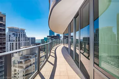 1000 Brickell Plaza #4509, Miami, FL 33131 - Photo 31