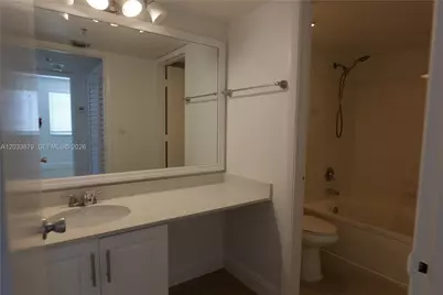 771 N Pine Island Rd #308, Plantation, FL 33324 - Photo 7