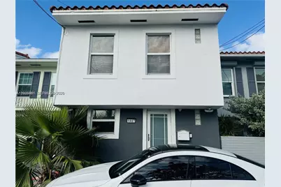 1987 NE 123rd St, North Miami, FL 33181 - Photo 1