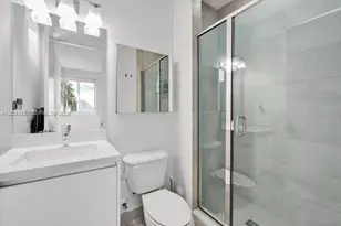 10250 NW 75th Terrace, Doral, FL 33178 - Photo 23