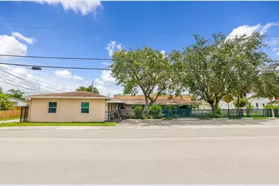 2247 Simms St, Hollywood, FL 33020 - Photo 1