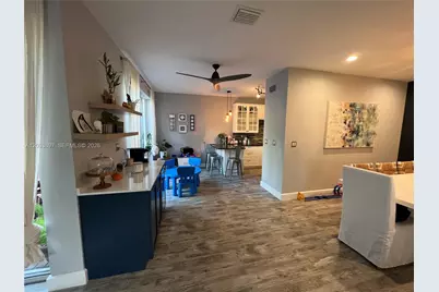 1140 Cliffrose St #1140, Hollywood, FL 33019 - Photo 7