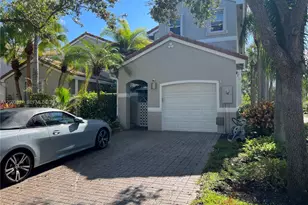 1140 Cliffrose St, Hollywood, FL 33019 - Photo 1