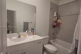 21124 NE 8th Ave, Miami, FL 33179 - Photo 15