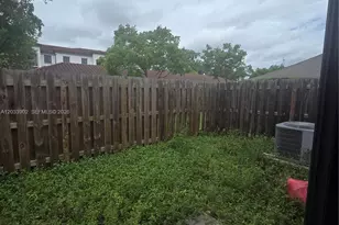 21124 NE 8th Ave, Miami, FL 33179 - Photo 21