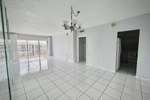 1985 S Ocean Dr, Hallandale Beach, FL 33009 - Photo 5