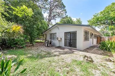 1821 SW 11th Ct #Rear, Fort Lauderdale, FL 33312 - Photo 11