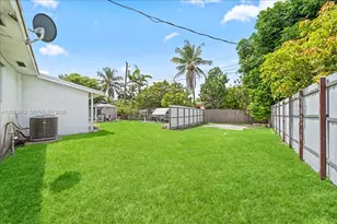 9915 Santos Dr, Cutler Bay, FL 33189 - Photo 25