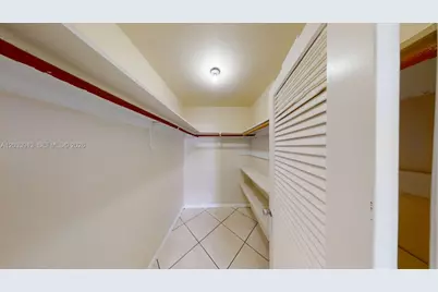 7882 Grand Canal Dr #7882, Miami, FL 33144 - Photo 15