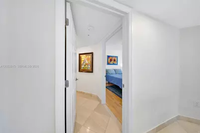 6301 Collins Ave #1708, Miami Beach, FL 33141 - Photo 11
