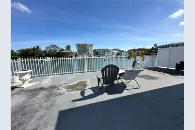 8205 Crespi Blvd #3, Miami Beach, FL 33141 - Photo 11