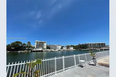 8205 Crespi Blvd #3, Miami Beach, FL 33141 - Photo 1