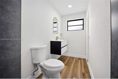 1170 NW 87th St, Miami, FL 33150 - Photo 57