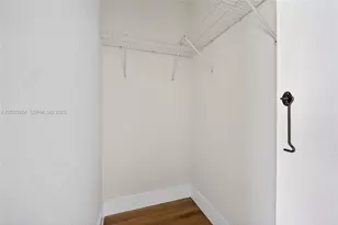 1170 NW 87th St, Miami, FL 33150 - Photo 25