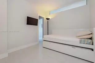 2301 Collins Ave, Miami Beach, FL 33139 - Photo 29
