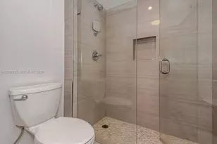 2301 Collins Ave, Miami Beach, FL 33139 - Photo 19