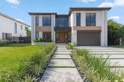 5854 SW 30th St, Miami, FL 33155 - Photo 9