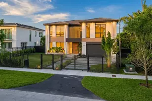 5854 SW 30th St, Miami, FL 33155 - Photo 1