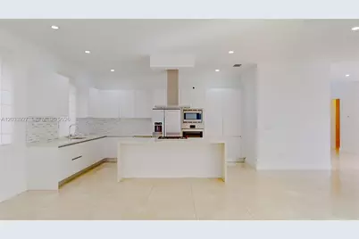 9980 NW 74th Ter #9980, Doral, FL 33178 - Photo 5