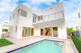 9980 NW 74th Terrace, Doral, FL 33178 - Photo 3