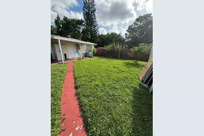 1140 SW 9th St #2, Miami, FL 33130 - Photo 7